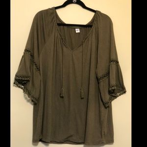 OLD NAVY detailed blouse